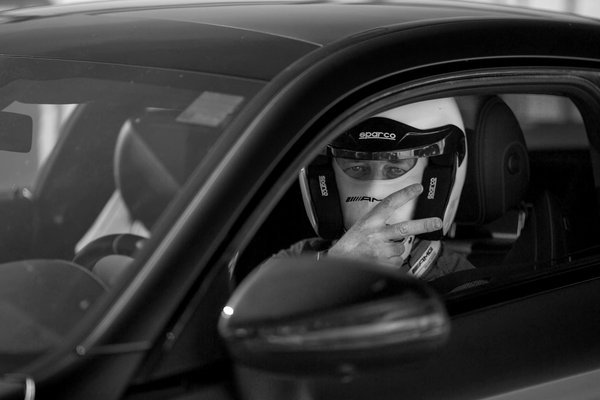 Comment choisir des poignées chauffantes pour une moto de sport pour des trajets hivernaux ?